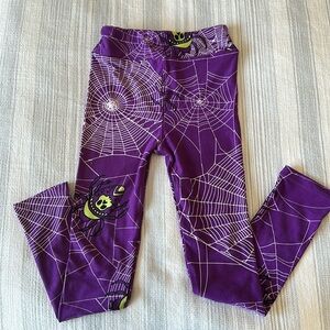 Halloween LulaRoe kids leggings - size L/XL (8-12).  Purple spiderweb.  EUC.